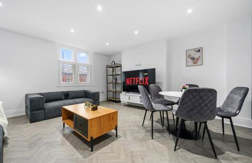 Luxury Apartment Heart of Didsbury - Photo 33