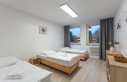 T&K Apartments 6 and 10 Room Apartment in Neuss for big Groups 22min to Fair DUS - Foto 22