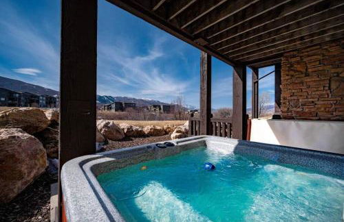 Snowbasin Lakehouse LS27 Ski Getaway Hot Tub - Foto 40