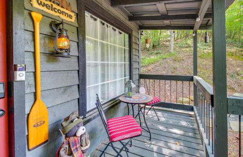 Deck and Grill Cozy Cottage in Talking Rock! - Foto 26