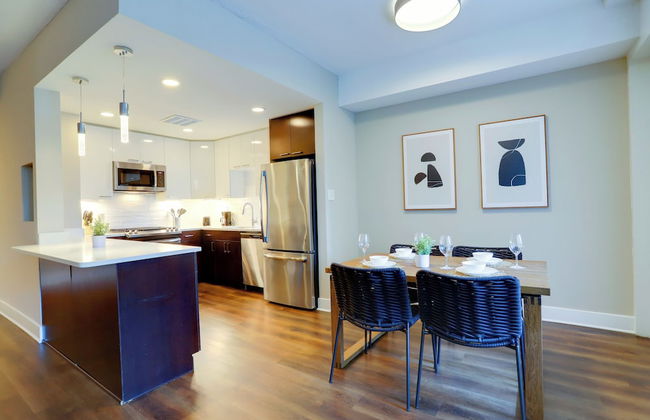 Walkable DC View Apartments - Photo 25