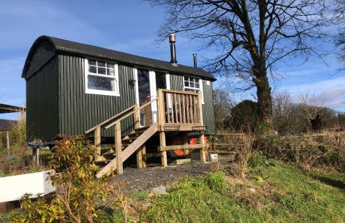 1 Bedroom Cabin Sleeps 2, Private Garden, Wifi - Photo 54