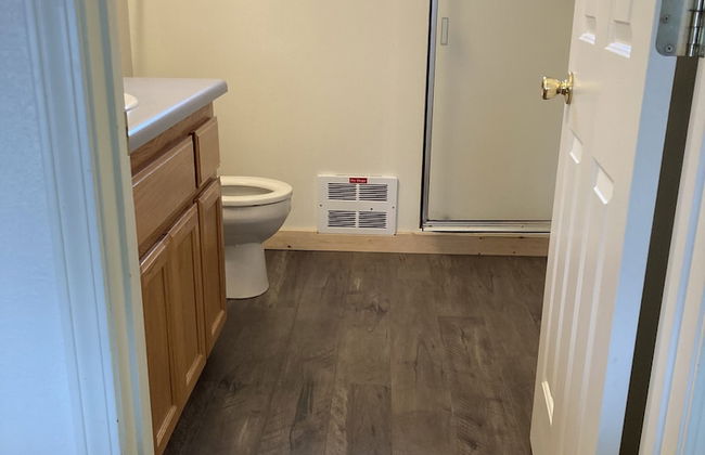 Travellers Rest Cabins and RV Park - Photo 13