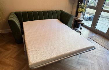 2 Bedroom City Centre garden flat with Secure Parking - Foto 11