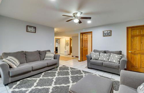 Hot Tub and Game Room Retreat Near Camelback - Foto 29