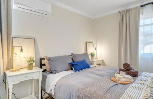 Centrally Located Charming LA Home with Food Scenes - Foto 29