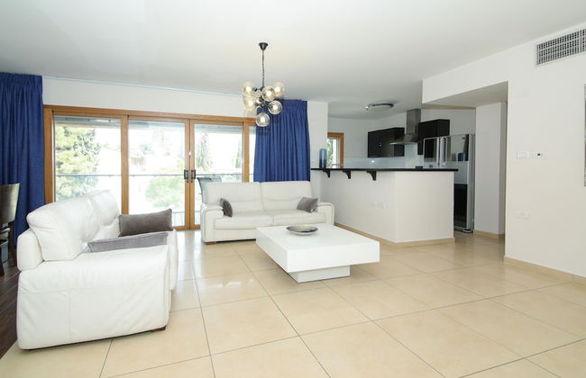 205 - King David Residence - Jerusalem-Rent - Photo 22