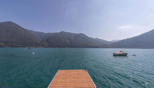 LakeStudio with Private Beach - Photo 4, Garden