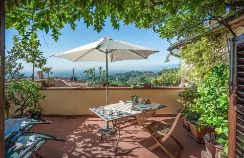 Lovely Apartment In Massa E Cozzile - Foto 1