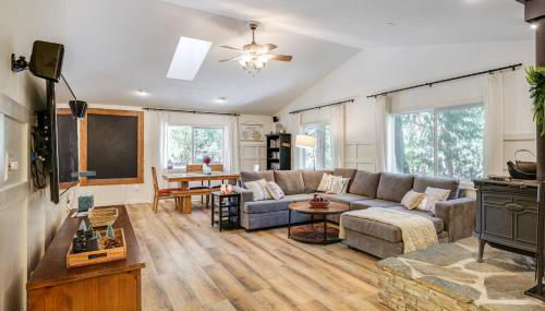 Forest-View Retreat Grill and Fireplace in Sonora - Foto 1