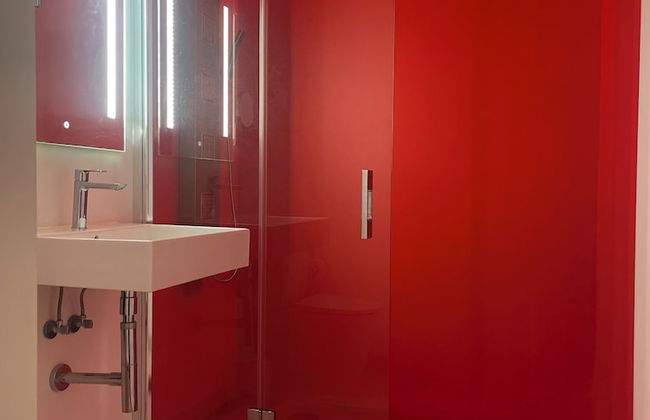 LaHola Glam Suites - Photo 51