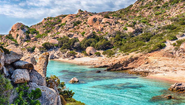Cala Corsara na ilha de Spargi