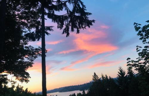 Serene King Suite Retreat on Quiet Mercer Island - Foto 9