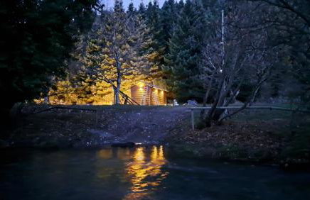 Wood Cabins by the River - for Nature Lovers - Photo 20