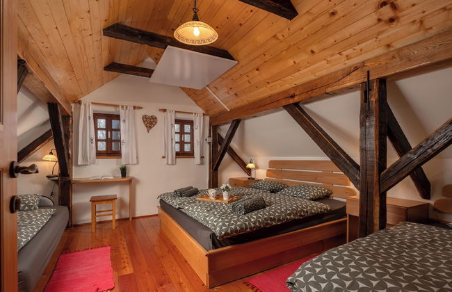 Authentic Wooden House Sleme - Foto 12