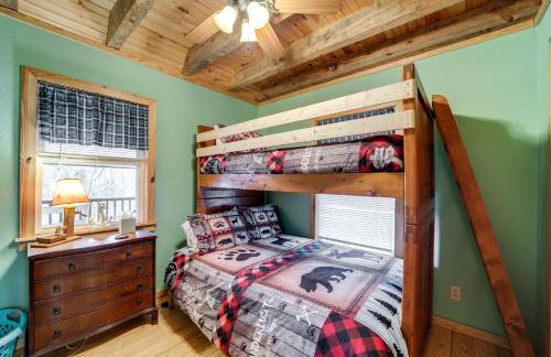 Santeetlah Lake Retreat with Dock Walk to Water! - Foto 11