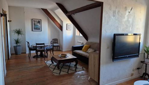 Appart plein centre, vue cathédrale, fibre - Photo 3