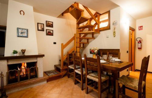 Rifugio tra i Boschi - Camino & Balcone - Foto 1