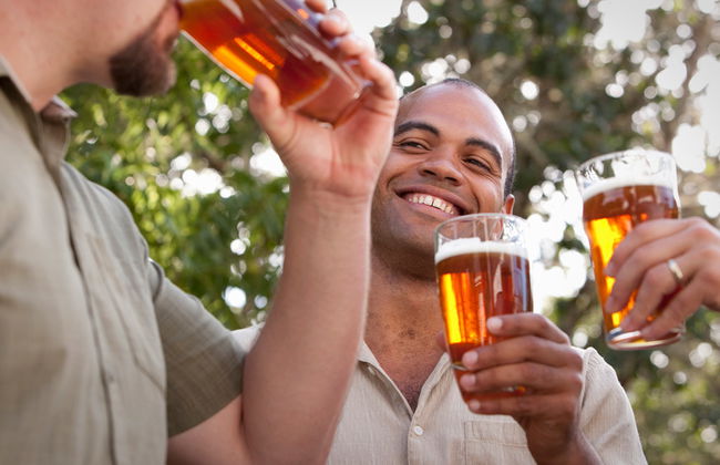 Tout s'apprécie mieux avec une bière - Photo 1