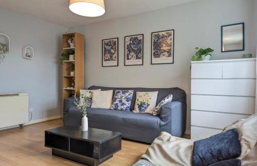 Vintage 2-Bed City Centre Gem Free Parking - Foto 12