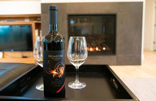 Modern Wine Country Home on 10 acres with vineyard - Foto 7