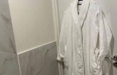 Le Requiem -Terrasse -Climatisation -Gare - Foto 18