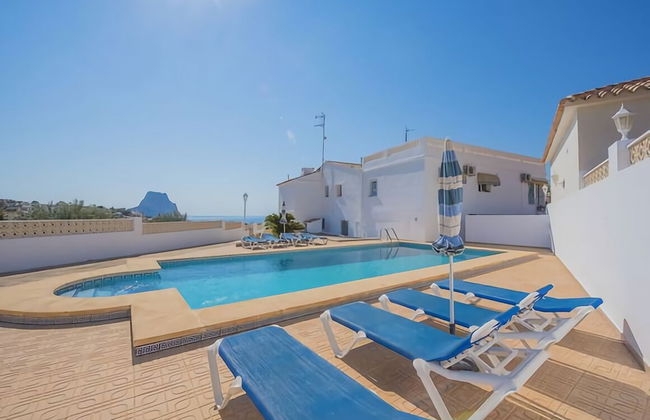 Low Price 4 Bedroom Villa With Nice View Over The Sea, Private Pool, Wifi, BBQ - Foto 1