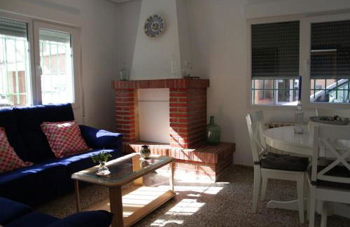 Casa Aurora, mi aldea ,entre viñas y almendros - Foto 2