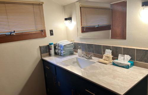 Rose Den - Romantic Mountain Cabin with Views! - Foto 7