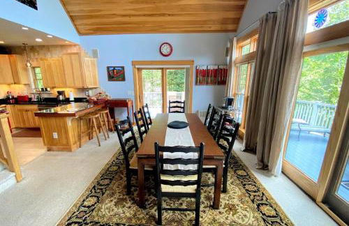 E5 Beautiful Bretton Woods slopeside home amazing views of Mount Washington Hot Tub AC - Foto 32