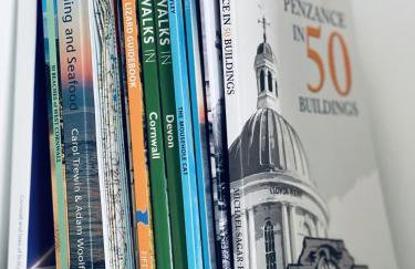 Spacious, seaside, Victorian home "Bay View Terrace", Penzance - Photo 20