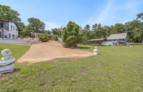 Waterfront Lake Eufaula Home Dock and Beach Access! - Foto 24