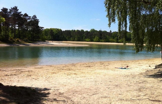 Holiday Home with Meadow View near Forests - Foto 25