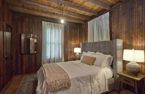 Luxuriously Restored Farm Cabin - Foto 17