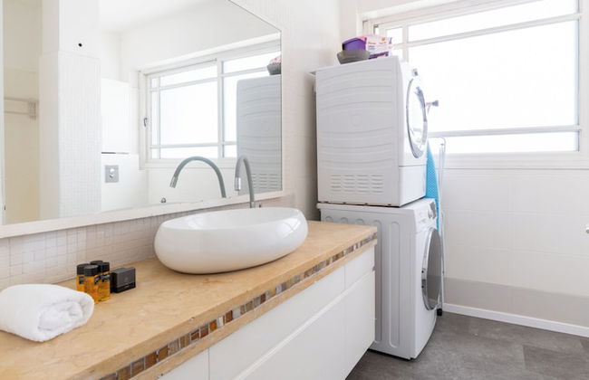 O&OGroup- Classy 3-BR with Stunning View - Foto 21