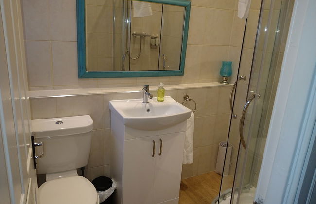 5 Bedrooms/sleeps 10-12/free Wifi & Parking/garden - Foto 24