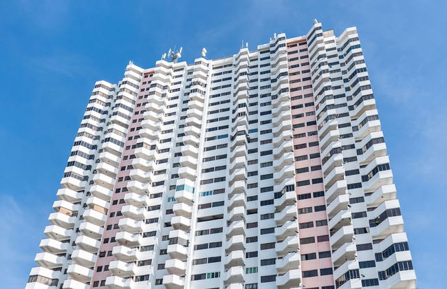 OYO Home 89794 Uncommon 2br Sri Sayang - Foto 43