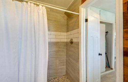 Gig Harbor House with Private Beach and Views! - Foto 24