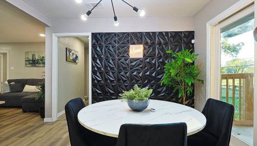3BR Richardson Park Retreat With Deck Sleeps 11 - Foto 3