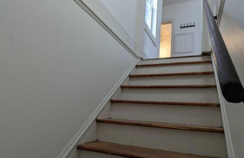 NEW! Renovated 2Br1Ba near NCSSM - Foto 34