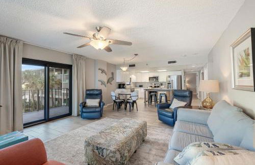 Watercrest 210- Sleeps 12 - Thomas Drive Retreat - Photo 16