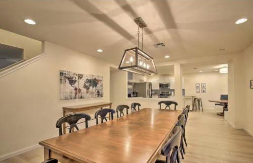 Walk to Tx State 5 beds Firepit Grill - Photo 1