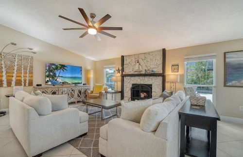 Beautiful Home - Oasis Backyard with Heat Pool - Foto 74