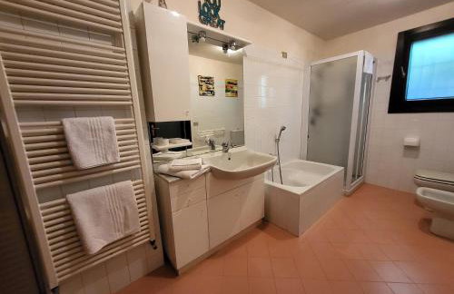 Mid of Nature ' Bella Vista Lago Maggiore charmant mit traumhaften Seeblick, Terrasse und großen Garten - Foto 56