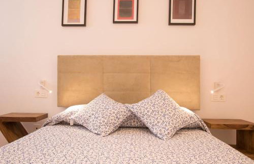 Murallas de Sevilla Apartamento con garaje 4 pax - Foto 13