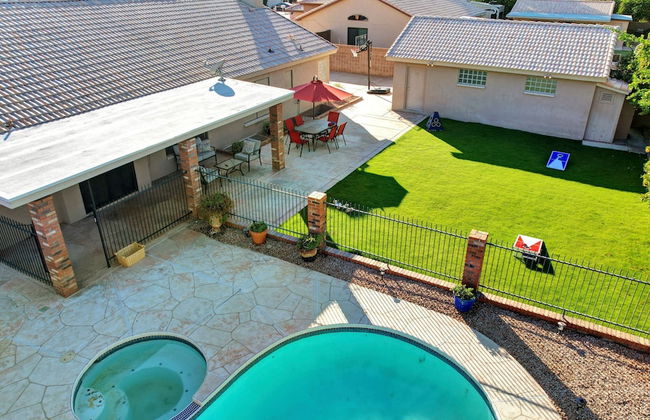 Amenities Galore! Outdoor Living & Lots of Games - Foto 49