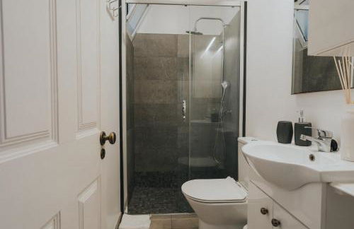 Pico Apartment's - Photo 30