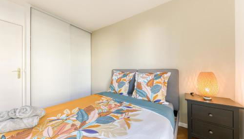 Bright & Chill - Terrasse - À 7 min Gare Massy TGV - Foto 2, wardrobe