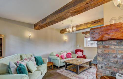 Historic 4 Bedroom Home in Dunham Massey - Pass the Keys - Foto 2