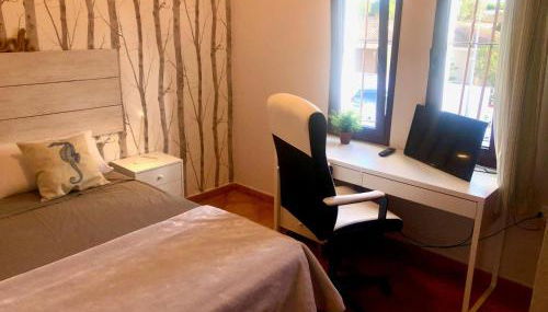 GATU PREMIUM Villa Lurberri piscina privada, 4 dormitorios, 2 baños, parking , jardines, " Preferente mayores de 25 años y familias " ín y barbacoa - Foto 5